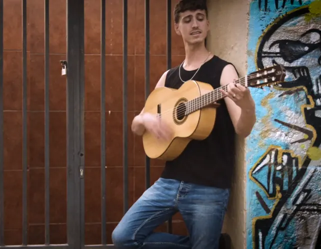 Fotograma del videoclip Quiero de Pol Pérez